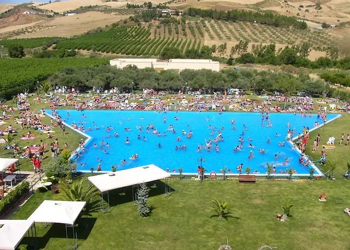 Giatra فندق Cammarata